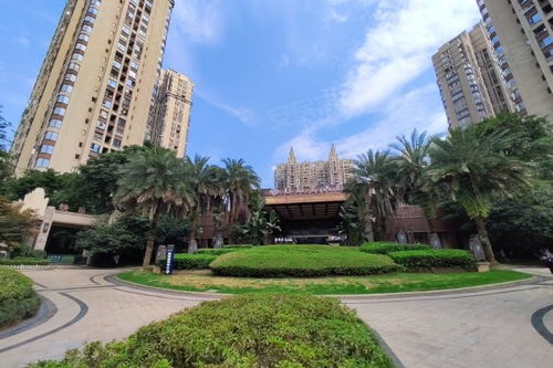 融創(chuàng)御錦1期優(yōu)點(diǎn) 不足,融創(chuàng)御錦1期怎么樣,融創(chuàng)御錦1期周邊房產(chǎn)中介經(jīng)紀(jì)人評(píng)價(jià)