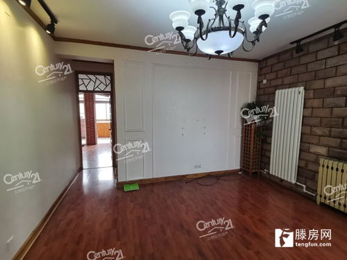 市中心 新興小區(qū)3室2廳1衛(wèi)110萬106m2普通裝修出售 .. . 滕州二手房出售