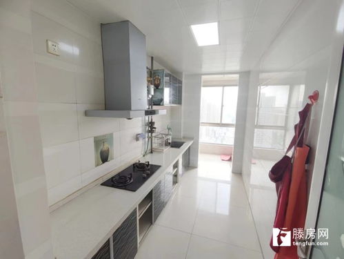 城東 貴和世紀(jì)佳苑3室2廳1衛(wèi),送車(chē)位,精裝修,證滿二年,可,中間好樓層 滕州二手房出售