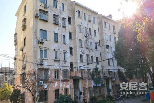 申良花園優(yōu)點(diǎn) 不足,申良花園怎么樣,申良花園周邊房產(chǎn)中介經(jīng)紀(jì)人評(píng)價(jià)
